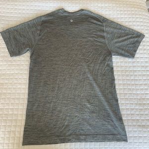 Lululemon Metal Vent Tech Short Sleeve Shirt